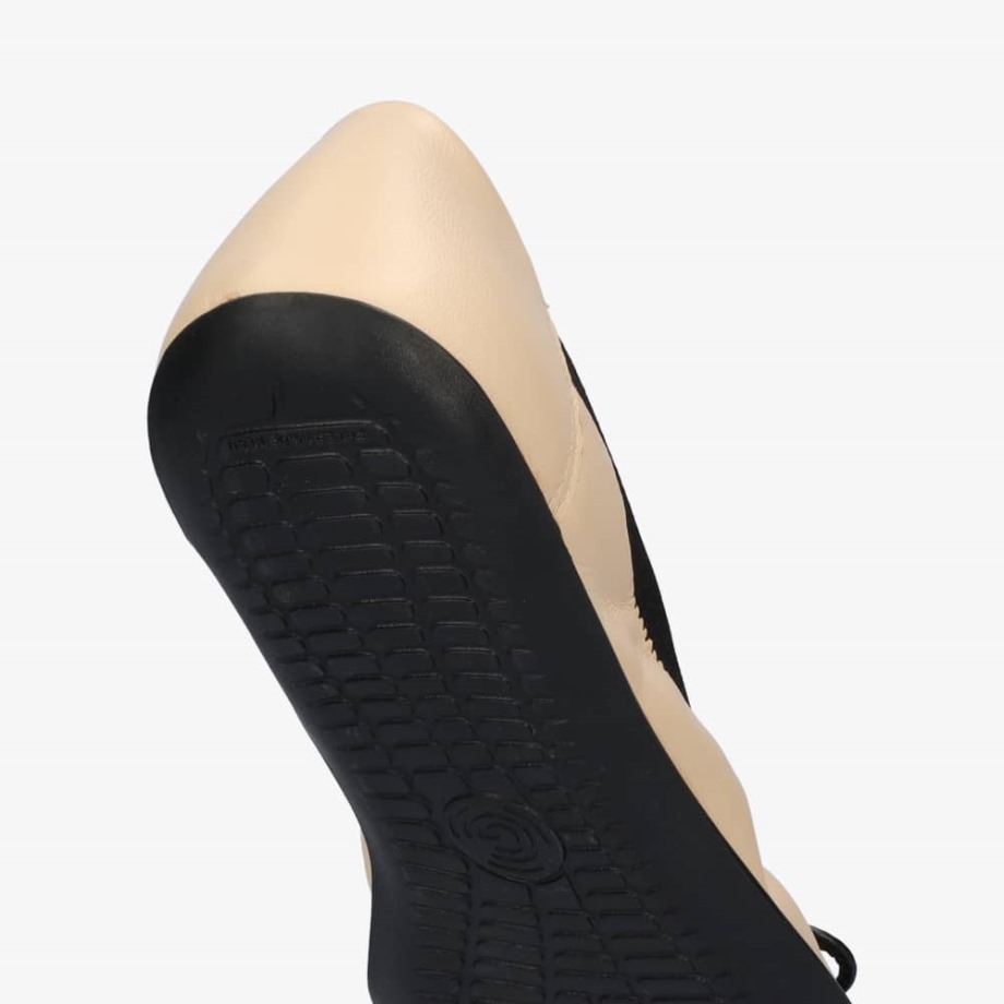 Beige Groundies Felicia Women