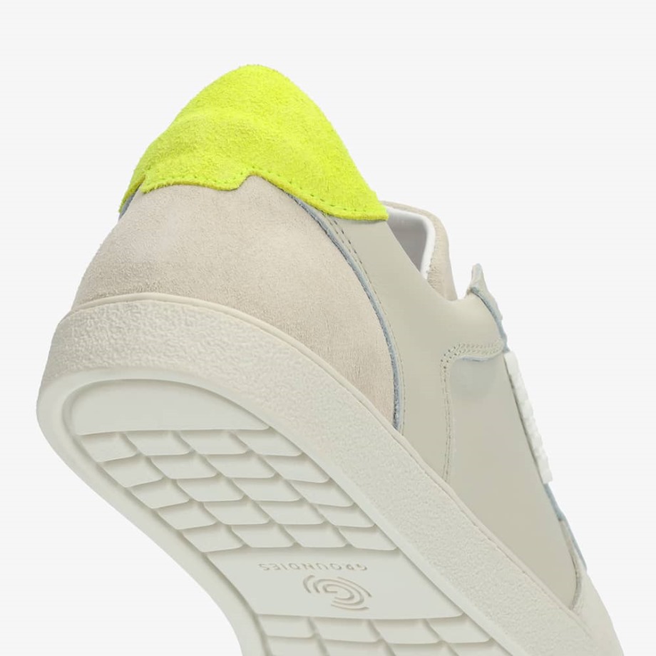 Beige Groundies Hamptons Men