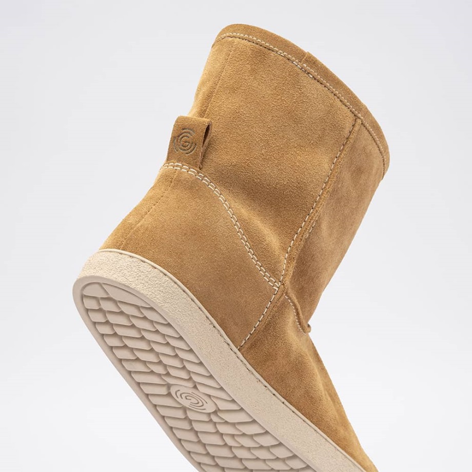 Cozy Boot Women Light Brown Groundies