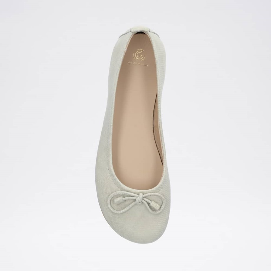 Groundies Beige Magnolia Women
