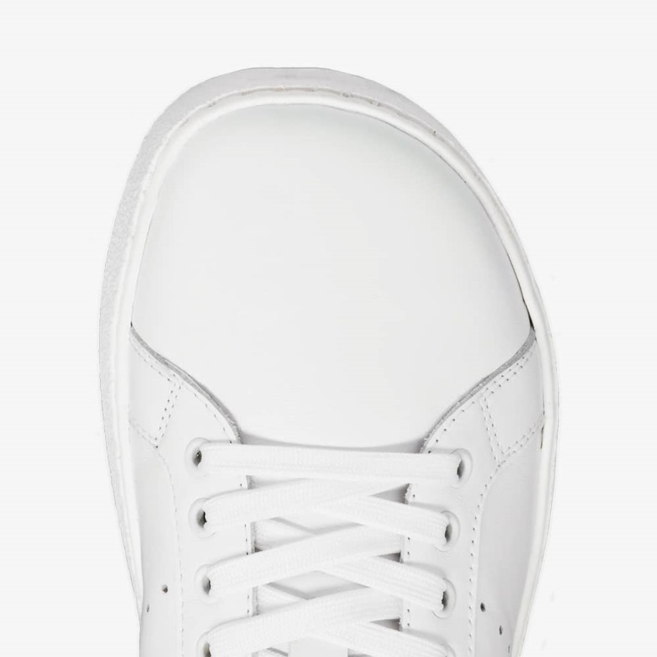 Groundies White/Blue Universe Sundry