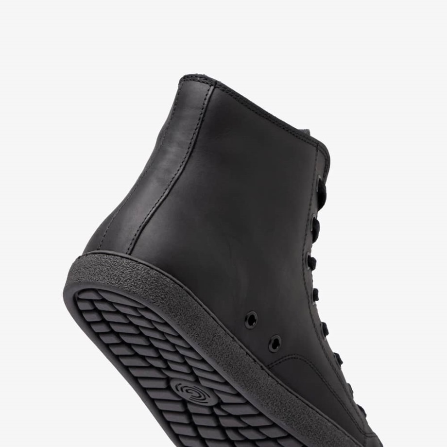 Manhattan Regular Men Black Groundies