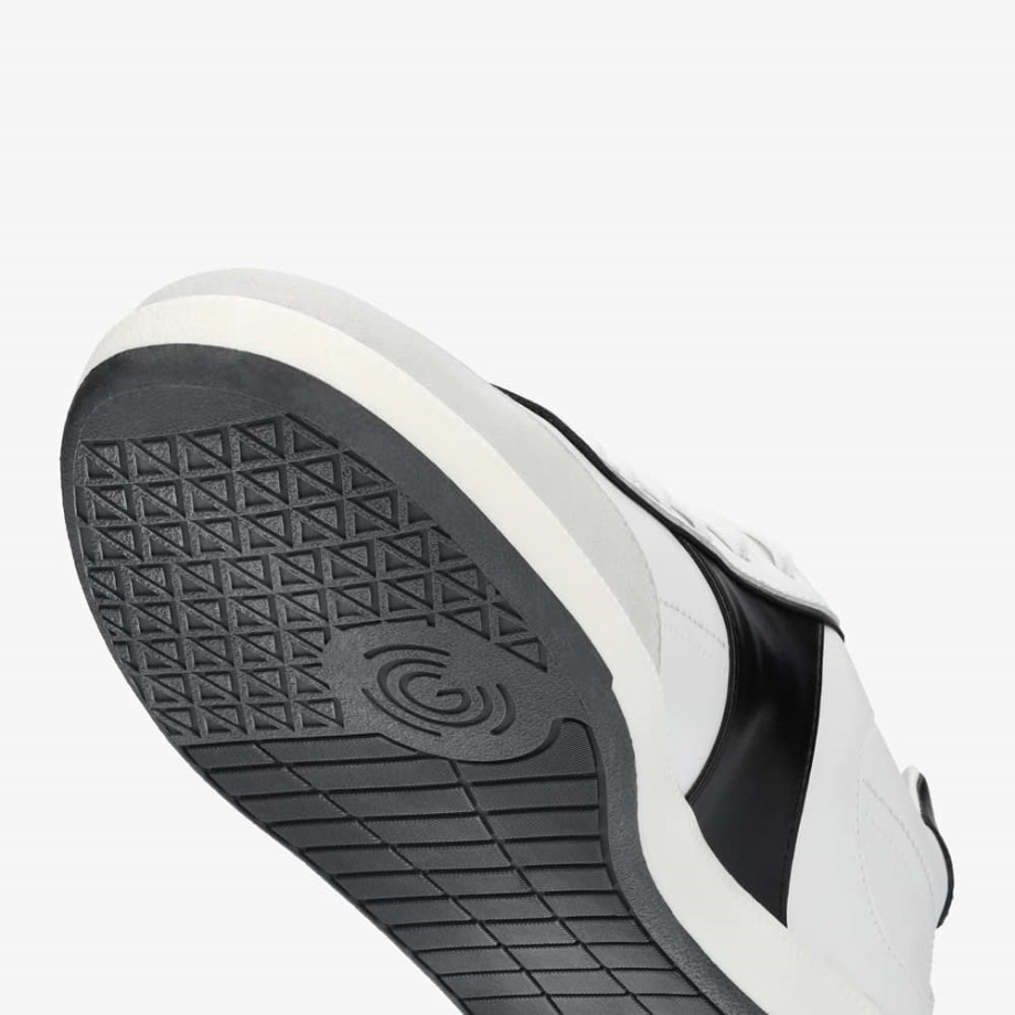 White/Black Long Island Men Groundies